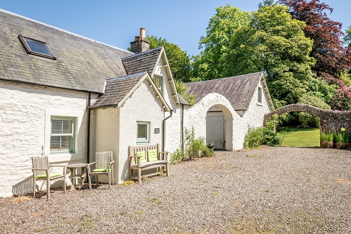 Cauldhame Stable and Barn Cottage